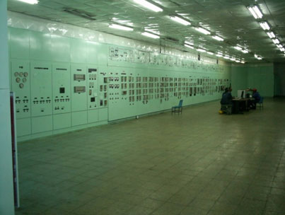 Oil refinery in the Caribbean (2005 and 2010)